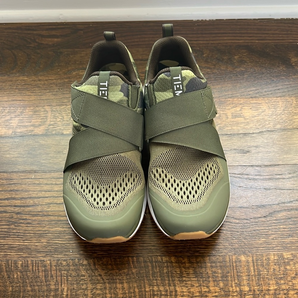 TIEMS Olive Green/Camo cycle / spin shoes - size 8